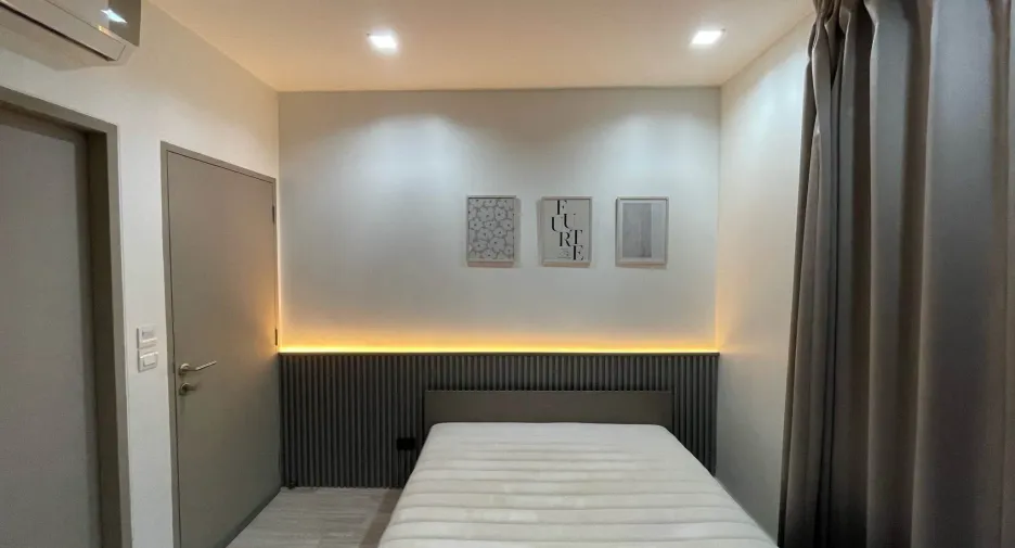 À louer 2 chambres condo à Phra Khanong, Bangkok