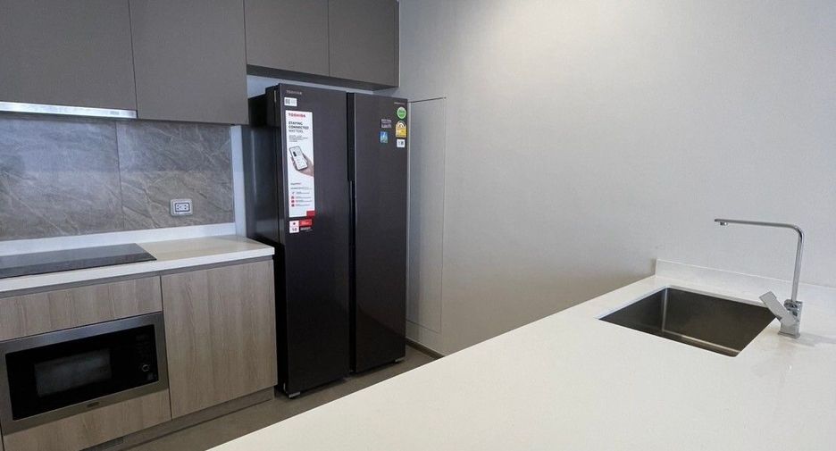 For rent 3 bedrooms condo in Bang Kho Laem, Bangkok
