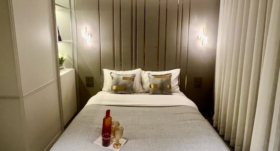 Condo en alquiler de 3 habitaciones en Watthana, Bangkok