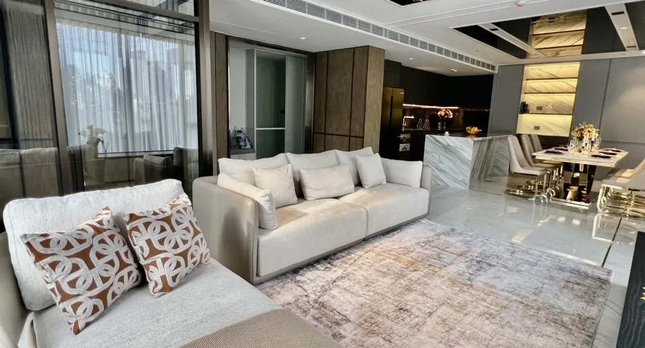 Condo en alquiler de 3 habitaciones en Watthana, Bangkok