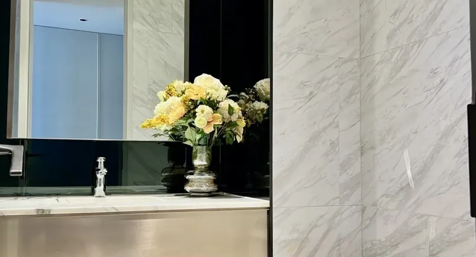 Condo en alquiler de 3 habitaciones en Watthana, Bangkok