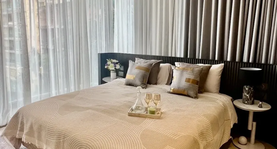 Condo en alquiler de 3 habitaciones en Watthana, Bangkok