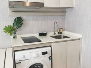 Аренда студия кондо в Сатхон, Бангкок