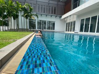 Casa en alquiler de 4 habitaciones en Suan Luang, Bangkok