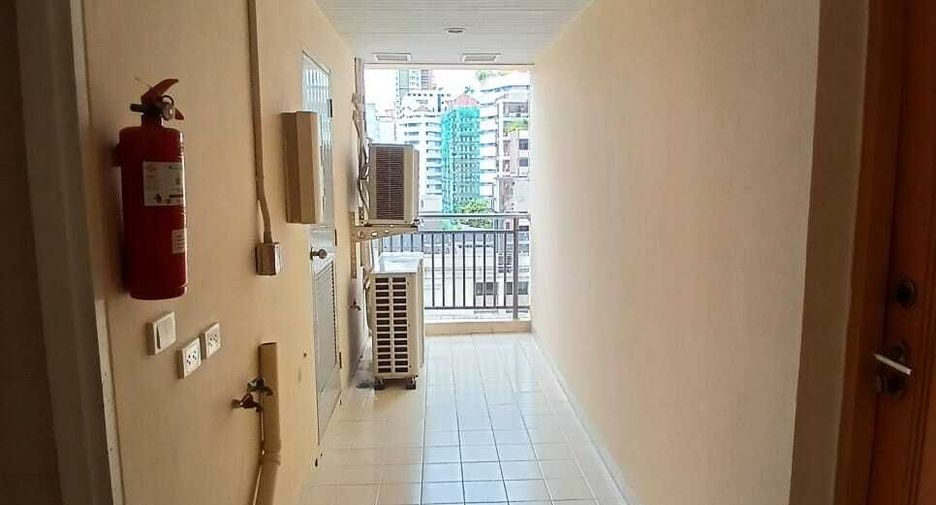 出租 3 卧室 公寓式住宅 在 Khlong Toei, 曼谷