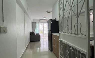 À louer 2 chambres condo à Watthana, Bangkok