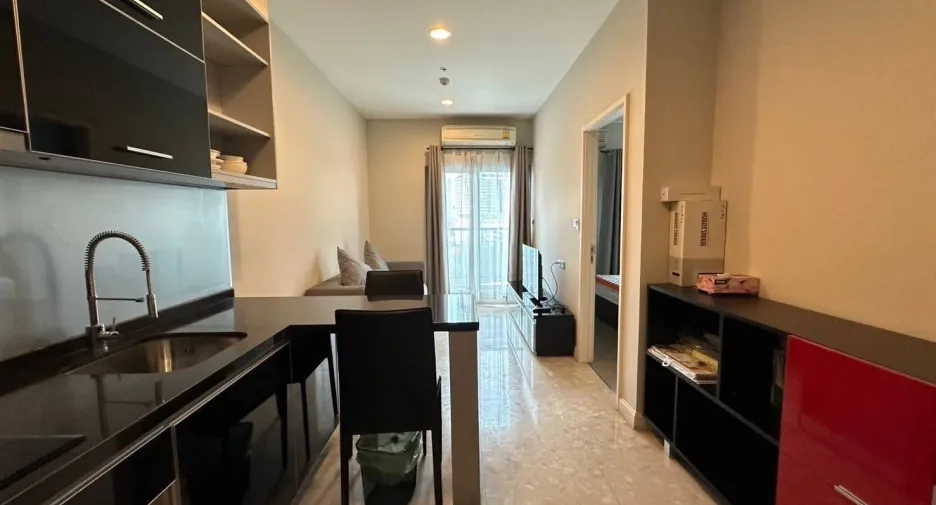 Wohnung zur Miete mit 1 Zimmer in Khlong Toei, Bangkok