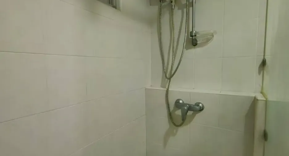 For rent studio condo in Khlong Toei, Bangkok
