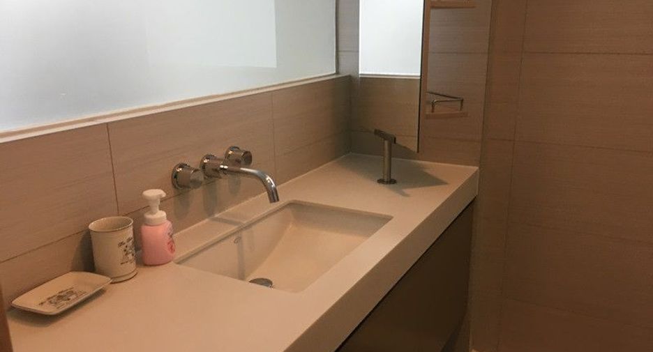 Wohnung zur Miete mit 1 Zimmer in Khlong Toei, Bangkok