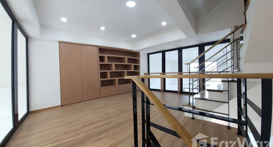For rent 3 bedrooms office in Prawet, Bangkok
