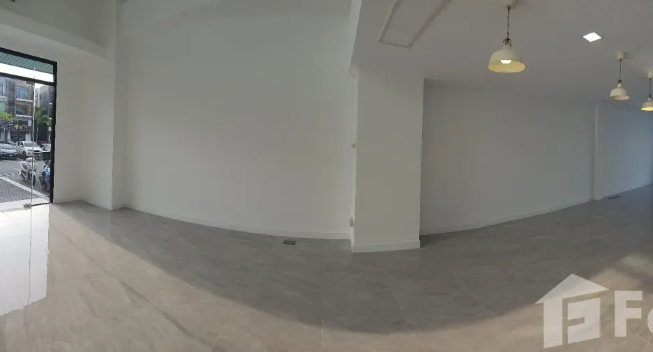 For rent 3 bedrooms office in Prawet, Bangkok