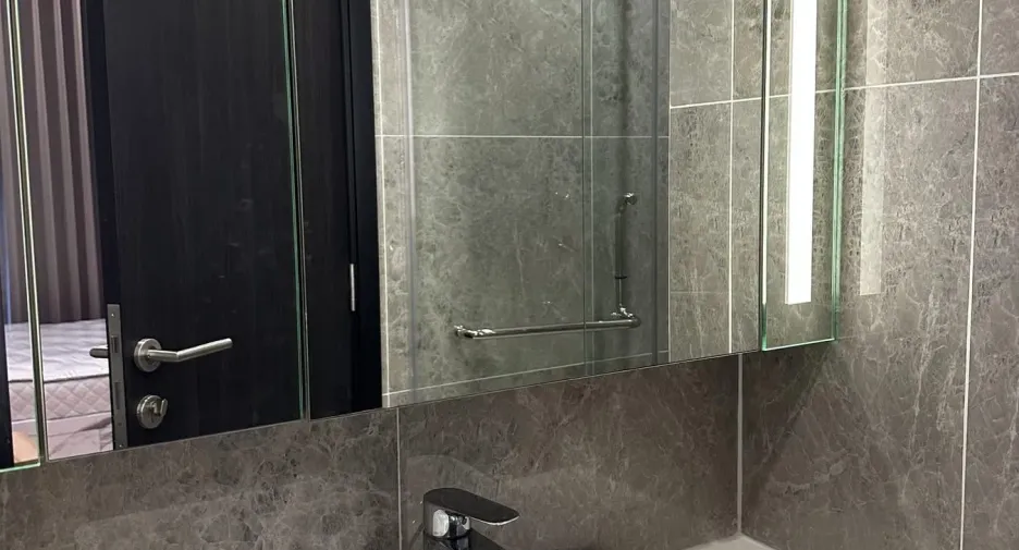 For rent 1 bed condo in Phaya Thai, Bangkok