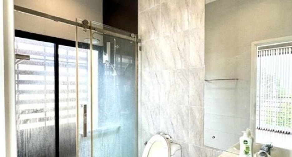 For rent 3 bedrooms house in Prawet, Bangkok