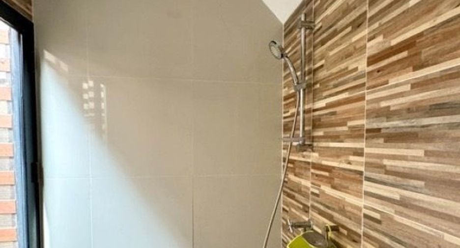 For rent 3 bedrooms house in Prawet, Bangkok