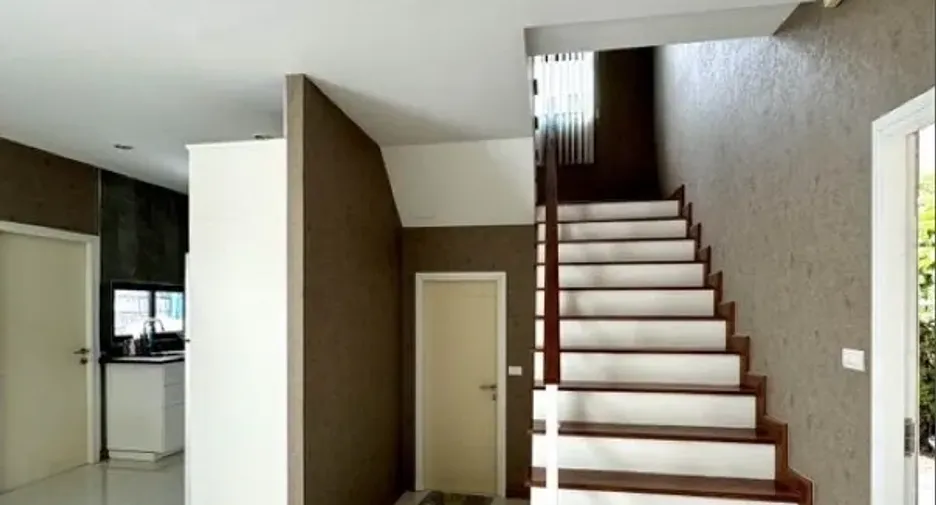 For rent 3 bedrooms house in Prawet, Bangkok