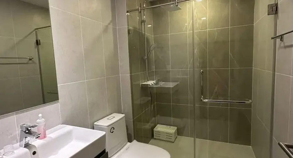 For rent 1 bed condo in Bang Rak, Bangkok