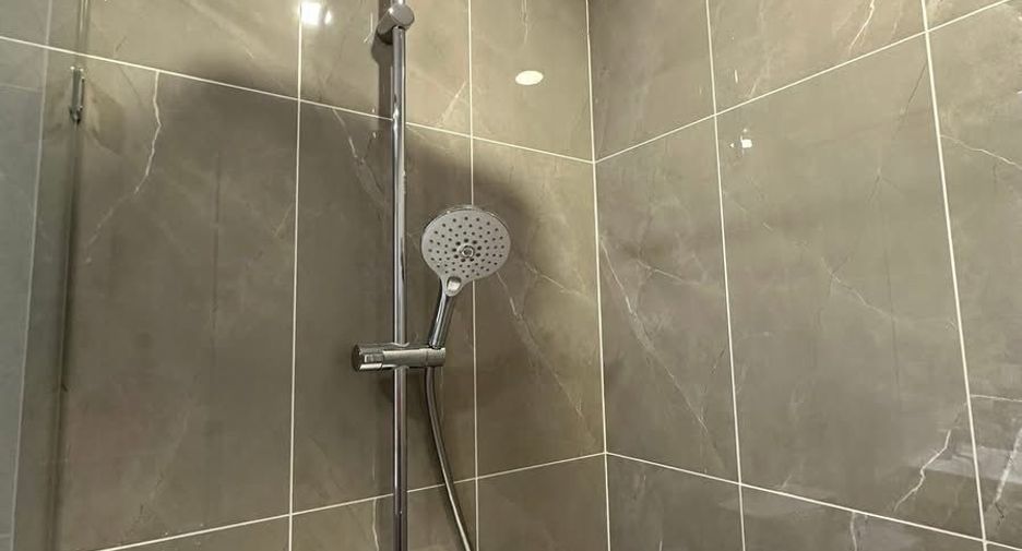 For rent 1 bed condo in Bang Rak, Bangkok
