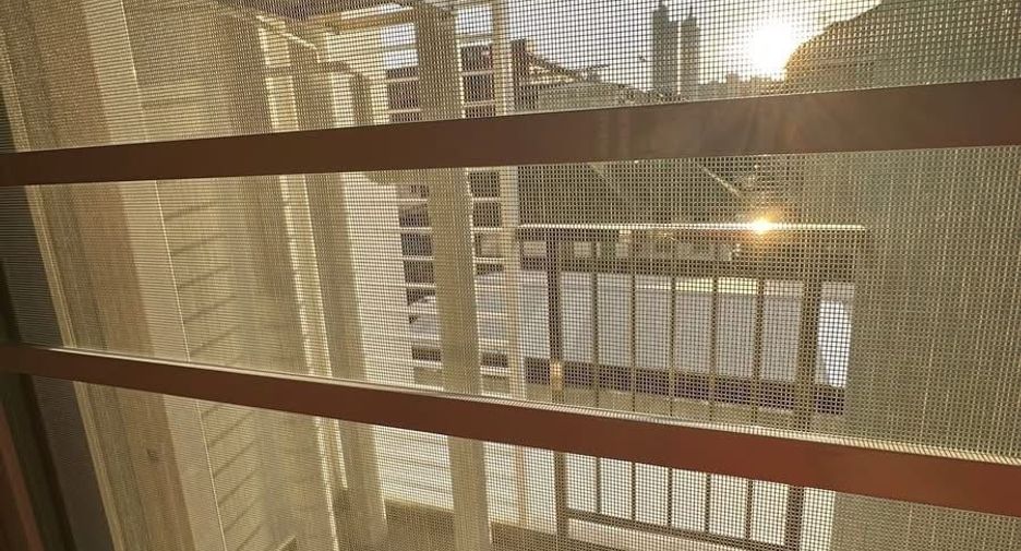 For rent 1 bed condo in Bang Rak, Bangkok
