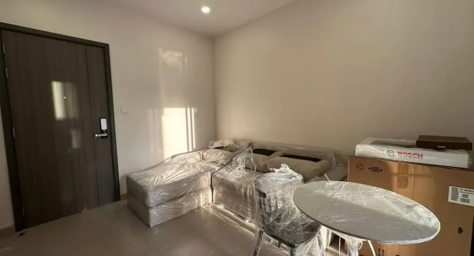 For rent 1 bed condo in Bang Rak, Bangkok
