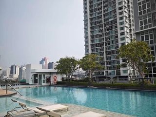 Condo en alquiler de 1 habitaciones en Bang Rak, Bangkok