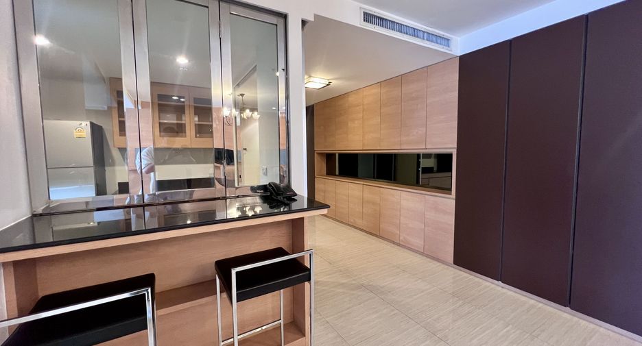 Wohnung zur Miete mit 2 Zimmer in Watthana, Bangkok