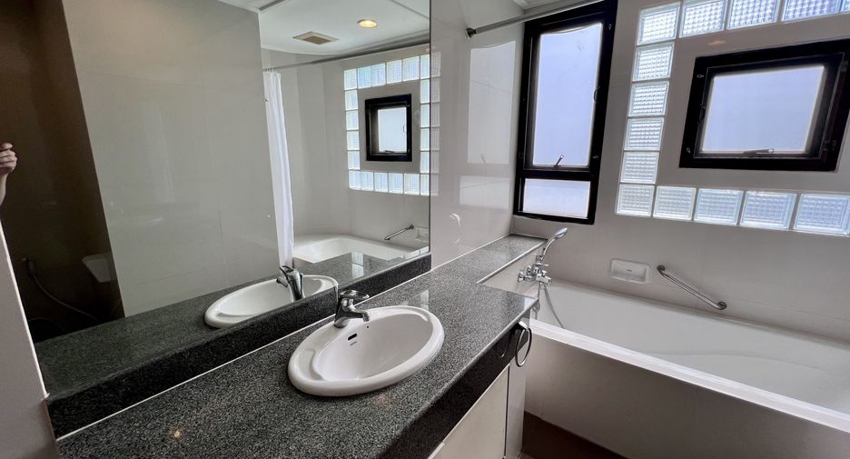 Wohnung zur Miete mit 2 Zimmer in Watthana, Bangkok