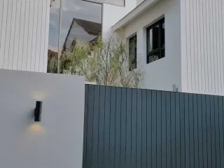 For rent 4 bedrooms house in Watthana, Bangkok