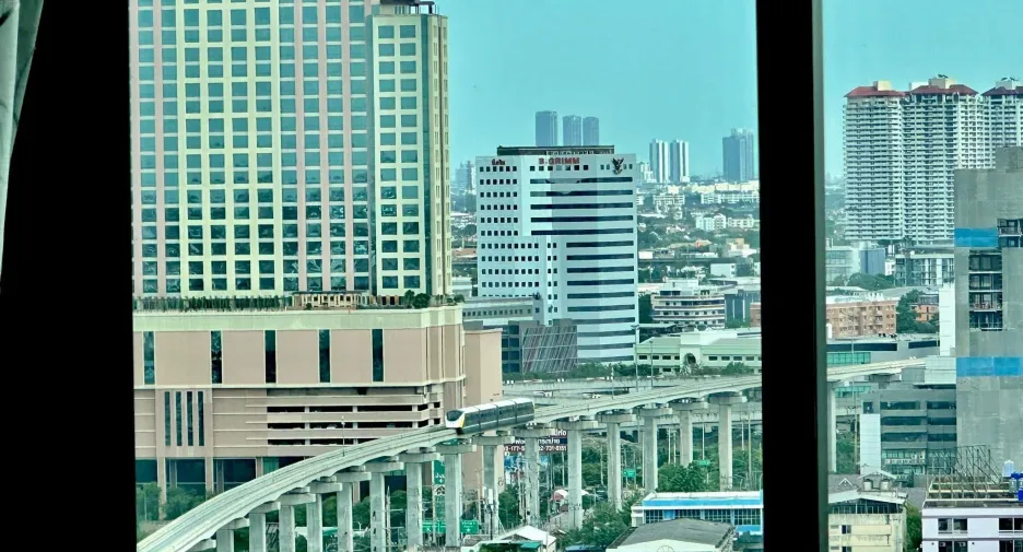 For rent 1 bed condo in Bang Kapi, Bangkok