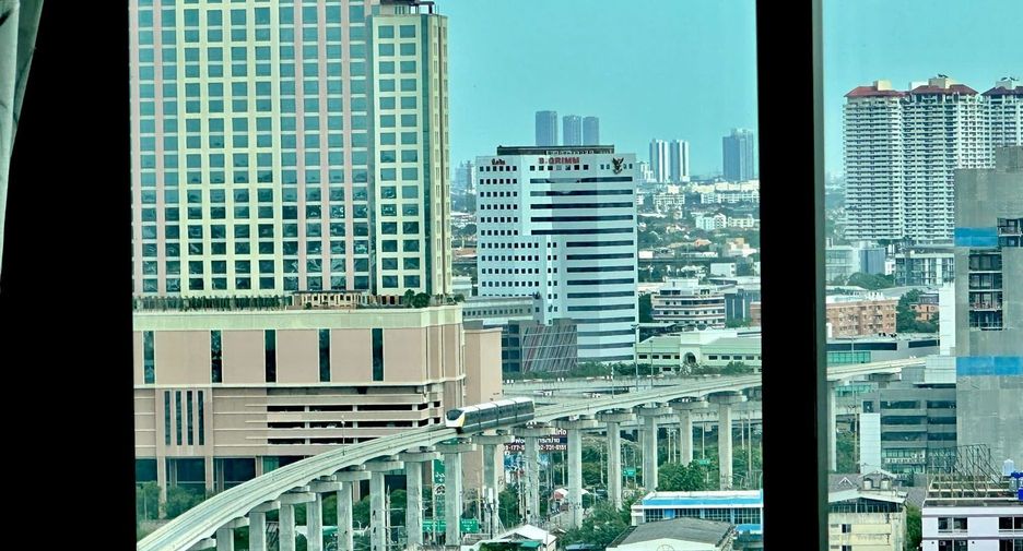 Condo en alquiler de 1 habitaciones en Bang Kapi, Bangkok