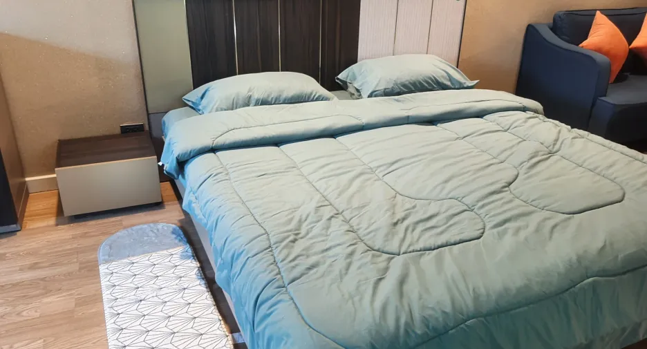 For rent スタジオ condo in Yan Nawa, Bangkok