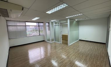 Oficina en alquiler en Sathon, Bangkok