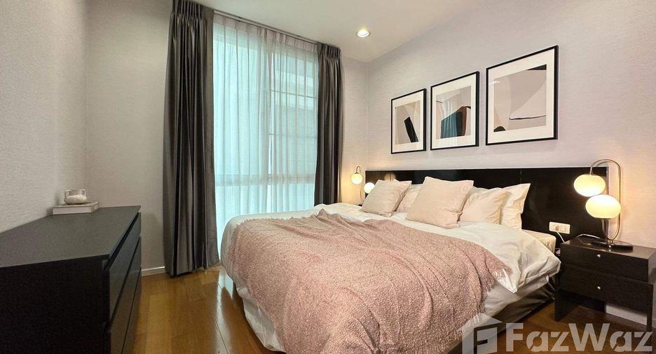 For rent 2 bedrooms condo in Watthana, Bangkok