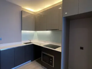 For rent 2 bedrooms condo in Phaya Thai, Bangkok