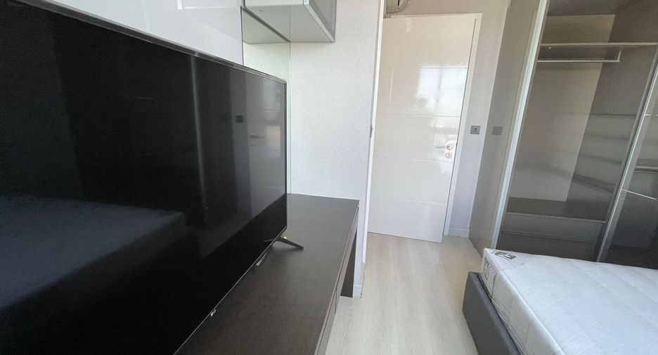 For rent 2 bedrooms condo in Phaya Thai, Bangkok