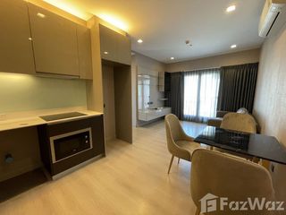 For rent 2 bedrooms condo in Phaya Thai, Bangkok