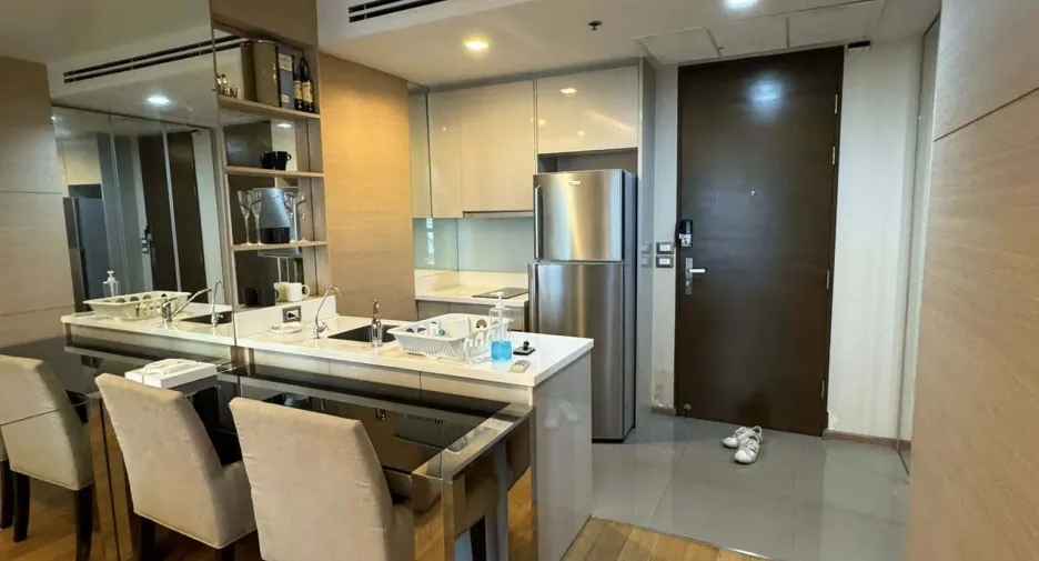 For rent 1 bed condo in Watthana, Bangkok