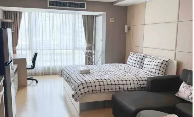 For rent studio condo in Khlong Toei, Bangkok