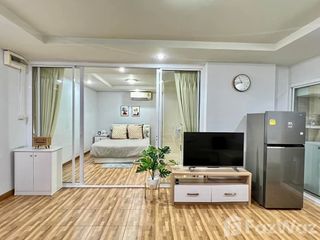 Condo en alquiler de 1 habitaciones en Huai Khwang, Bangkok