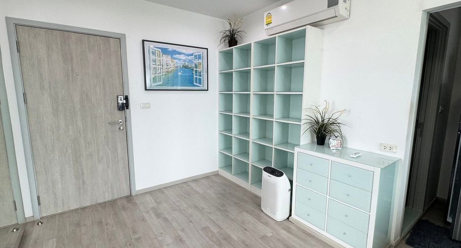 For rent 2 bedrooms condo in Bangkok Noi, Bangkok