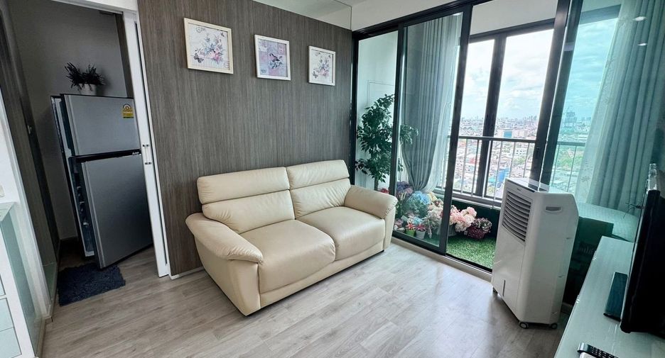 For rent 2 bedrooms condo in Bangkok Noi, Bangkok