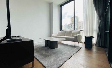 For rent 2 bedrooms condo in Pathum Wan, Bangkok