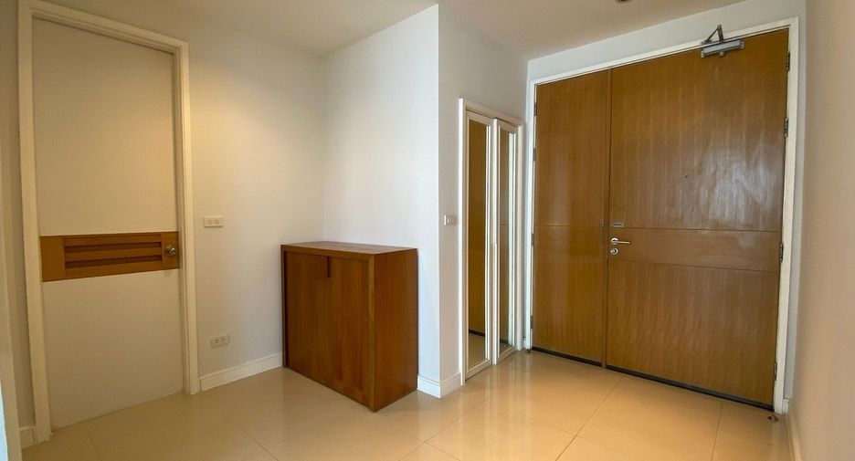 À louer 3 chambres appartement à Watthana, Bangkok