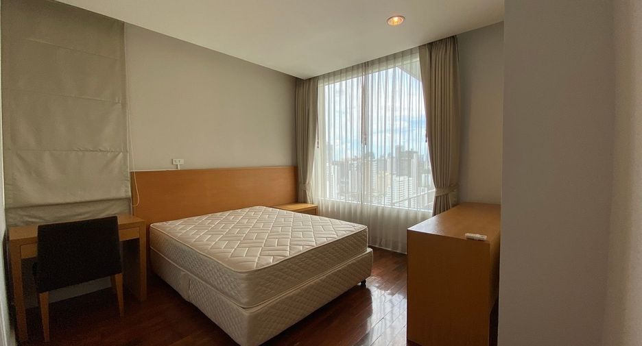 À louer 3 chambres appartement à Watthana, Bangkok