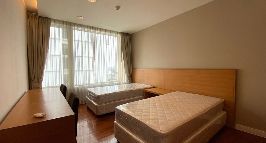 À louer 3 chambres appartement à Watthana, Bangkok