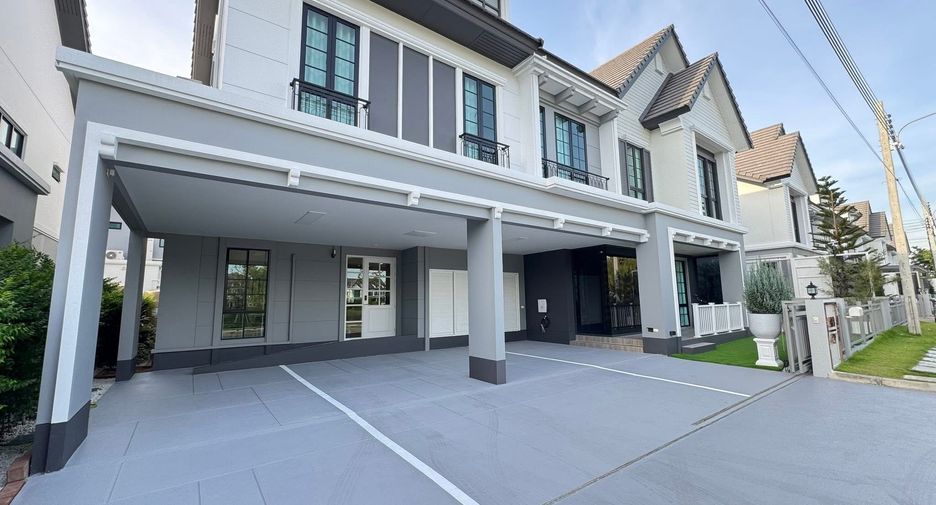 For rent 6 bedrooms house in Khlong Sam Wa, Bangkok