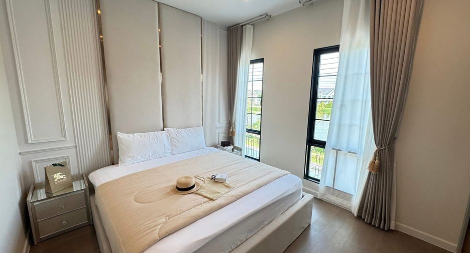 Haus zur Miete mit 6 Zimmer in Khlong Sam Wa, Bangkok