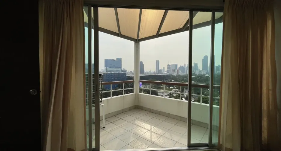 Apartment zur Miete mit 1 Zimmer in Khlong Toei, Bangkok