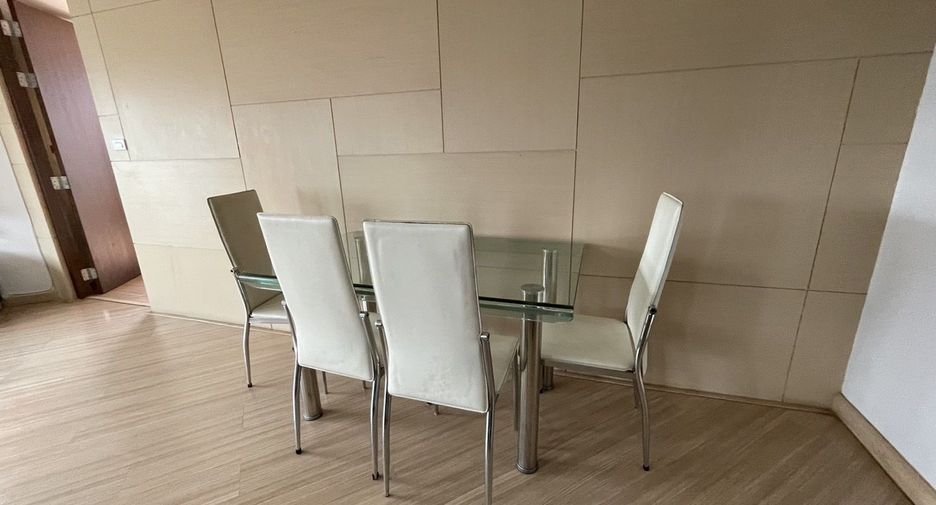 For rent 1 bed apartment in Khlong Toei, Bangkok