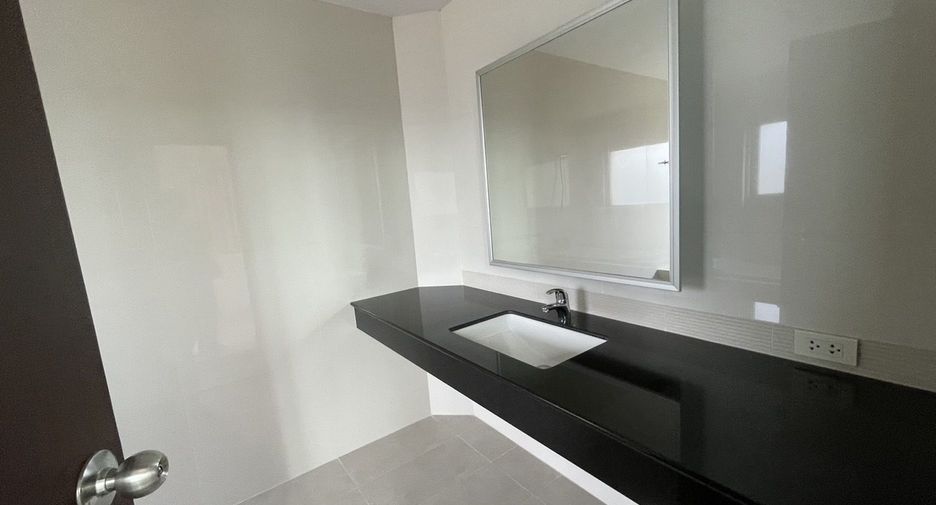 For rent 1 bed apartment in Khlong Toei, Bangkok