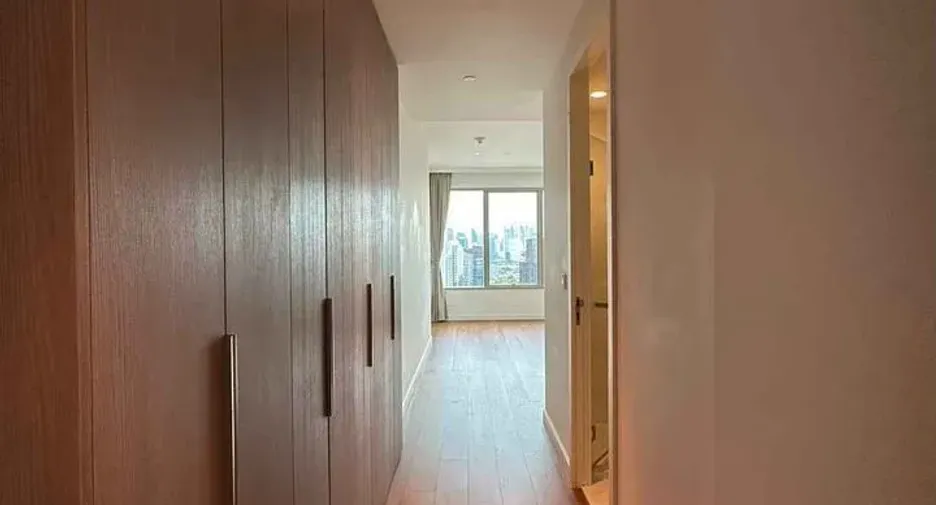 Wohnung zur Miete mit 4 Zimmer in Pathum Wan, Bangkok